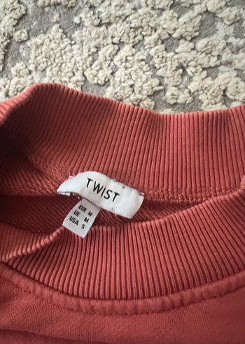 Kemer Detaylı Kırmızı Hamile Eşofman Altı - Görsel 4