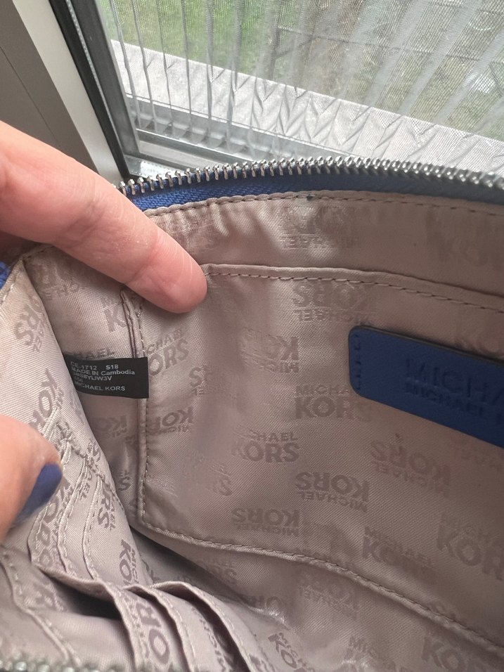 Michael Kors Baskılı Mavi Deri Kadın Cüzdanı - Görsel 5