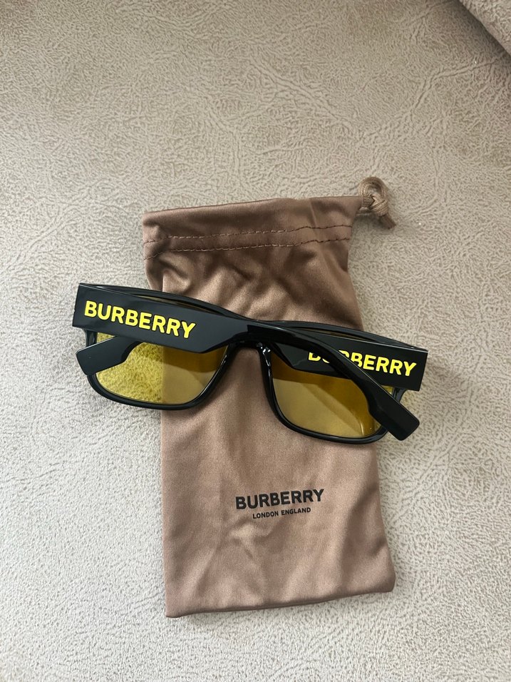 Burberry Kadın Sarı Şeffaf Camlı Gözlük - Görsel 3