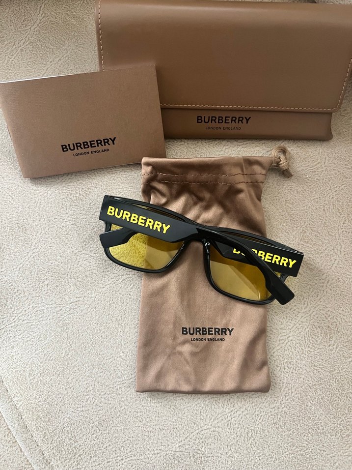 Burberry Kadın Sarı Şeffaf Camlı Gözlük - Görsel 2