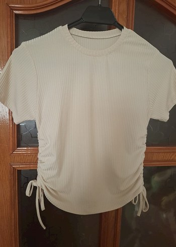 Bej Kısa Kollu Pilili Kadın Tişört - Görsel 4