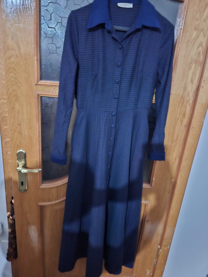 Düğmeli Lacivert Uzun Kadın Elbise 38 beden - Görsel 2