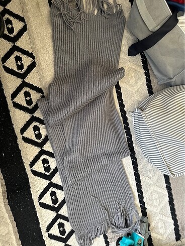 Gri unisex atkı
