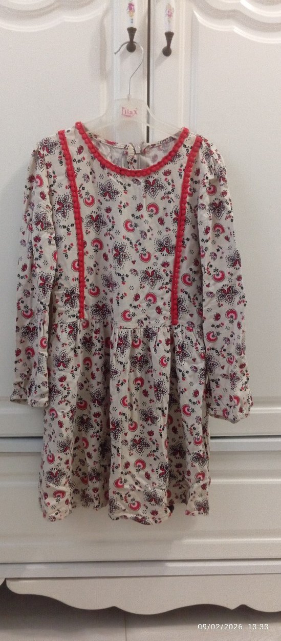 Dantel Detaylı Çiçek Desenli Bohem Kız Elbisesi - Görsel 4