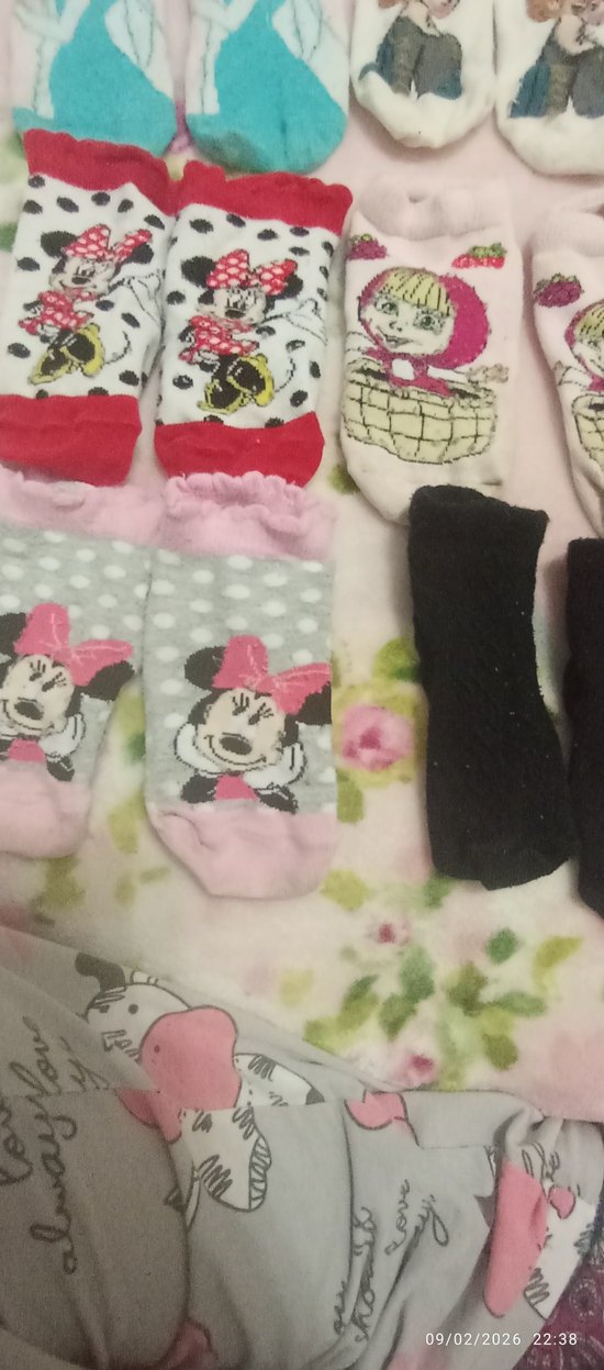 Kız Çocukları için Renkli Baskılı Örme Çoraplar - Görsel 3