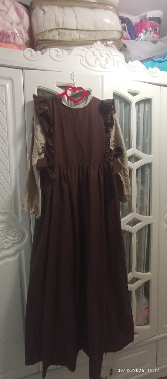 Kahverengi Uzun Pamuklu Fırfırlı Elbise - Görsel 3