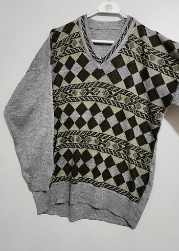 Gri V Yaka Örgü Erkek Kazak - Görsel 3