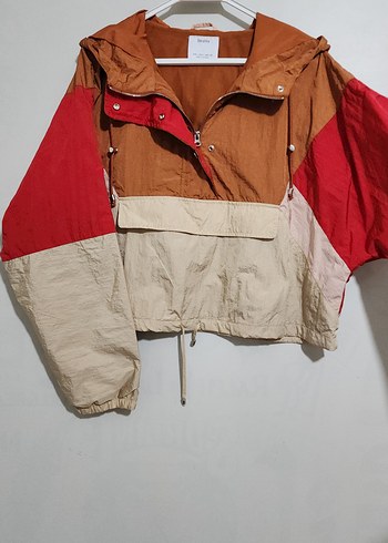 Bershka crop kesimi vintage ceket - Görsel 4