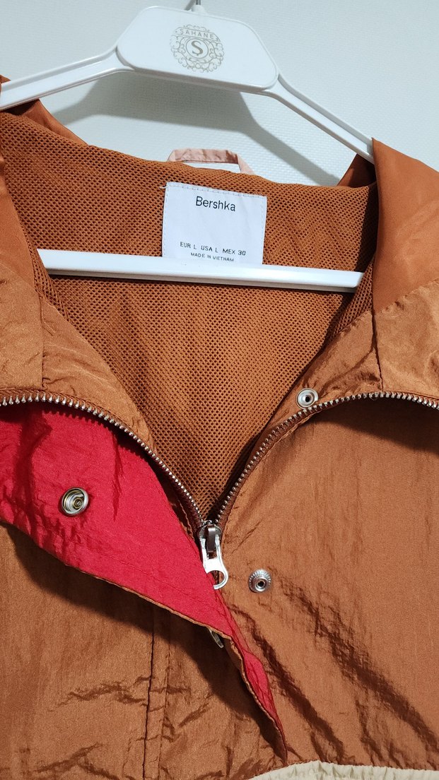 Bershka crop kesimi vintage ceket - Görsel 2