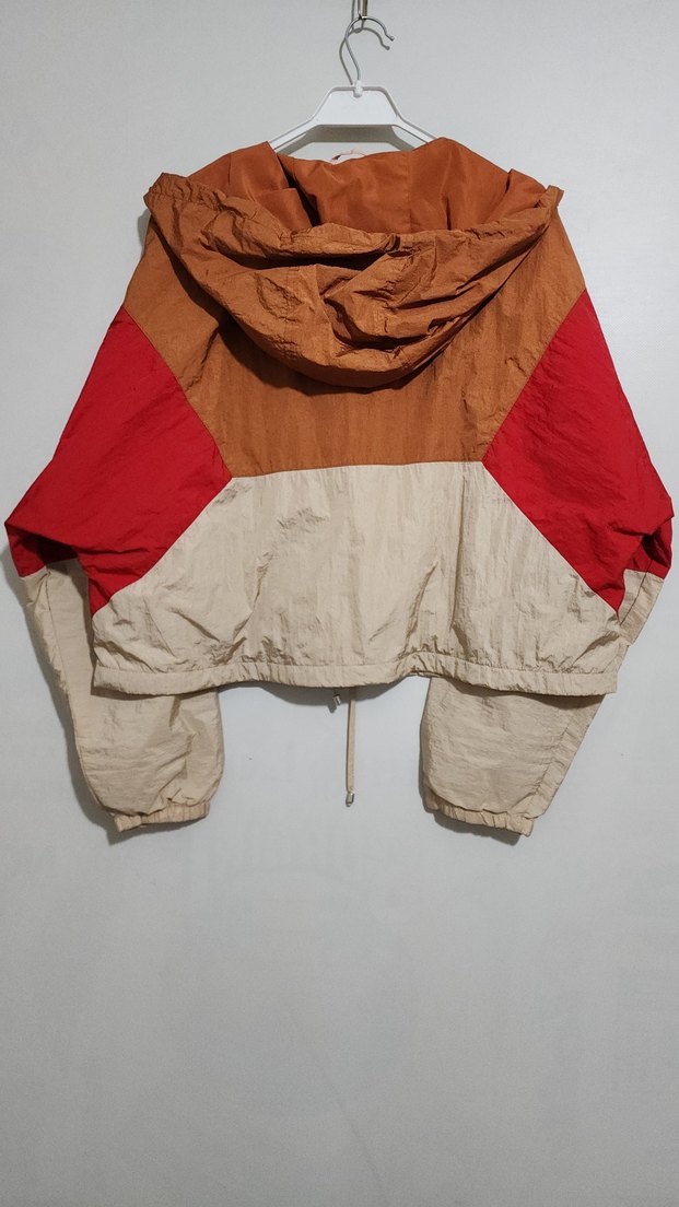 Bershka crop kesimi vintage ceket - Görsel 5