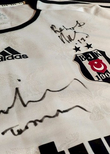 m Beden Beşiktaş forma imzalı futbolcu ve imzasız nostalji formaları