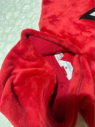 6 Yaş Beden H&M örümcek adam tüylü sweatshirt