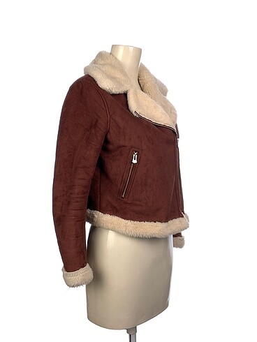 Pull and Bear Pull and Bear Mont %70 İndirimli.