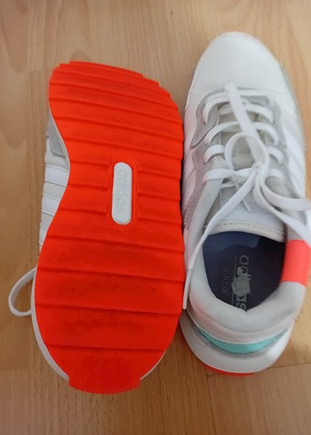 Adidas EH1858 RetroRun bej - Görsel 4