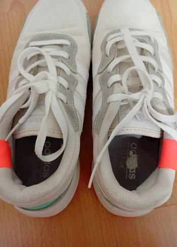 Adidas EH1858 RetroRun bej - Görsel 3