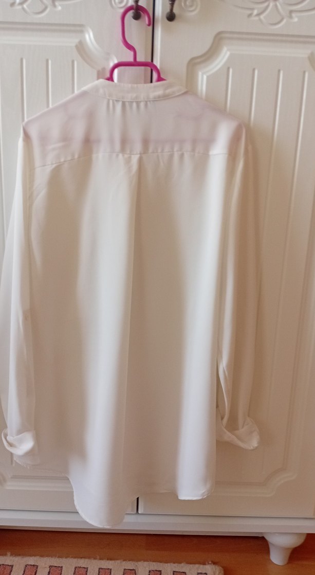 Düğmeli Beyaz Kadın Gömlek - Görsel 4