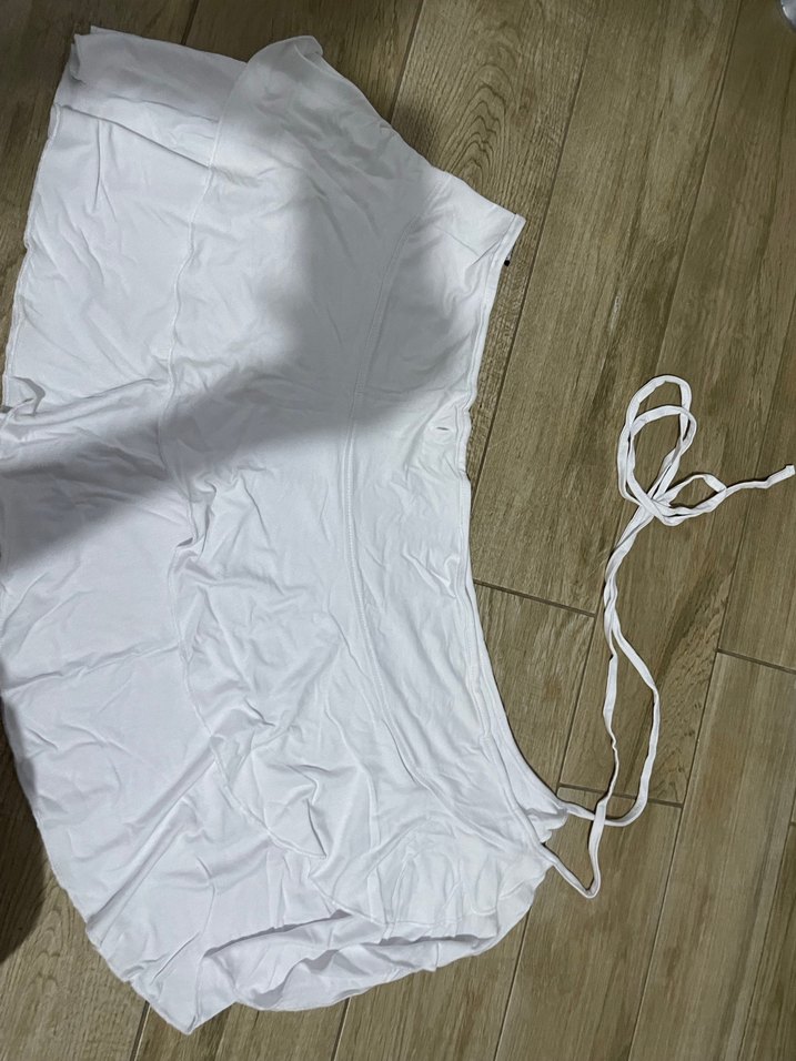 Beyaz pareo - Görsel 2