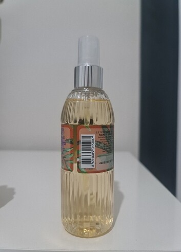 Eyüp Sabri Tuncer Bodrum
Mandalina Kolonyası 150MI - Görsel 3