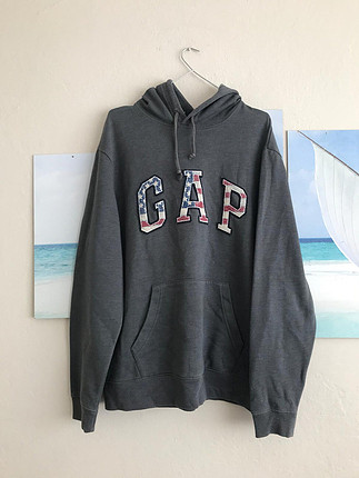 GAP Sweatshirt
