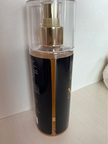 Beden GUESS Fragrance Mist