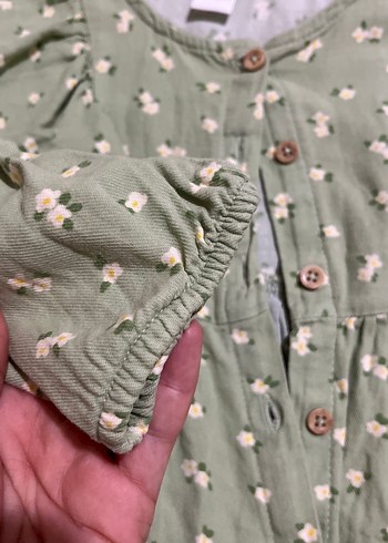 Kız Çocuk Yeşil Pamuklu Fırfırlı Elbise - Görsel 4