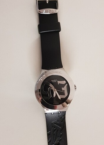 Beden siyah Renk Swatch saat