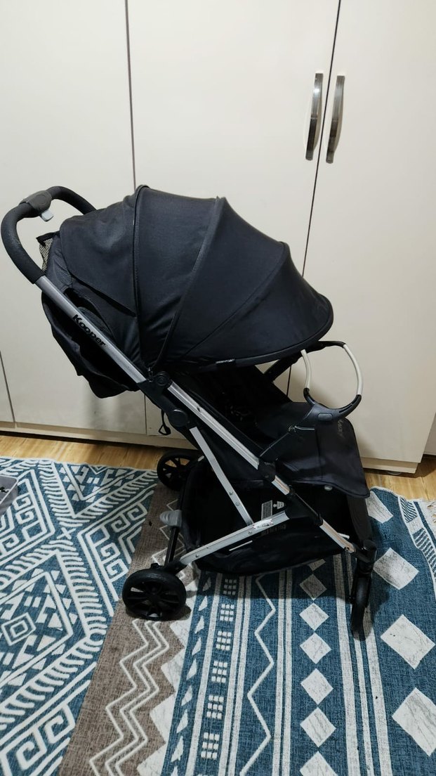 Siyah Bebek Arabası Katlanabilir Model - Görsel 3