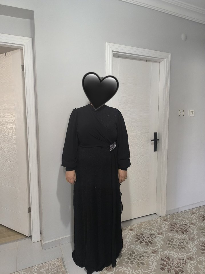 Sitare marka Uzun Siyah Drapeli Gece Elbisesi - Görsel 4