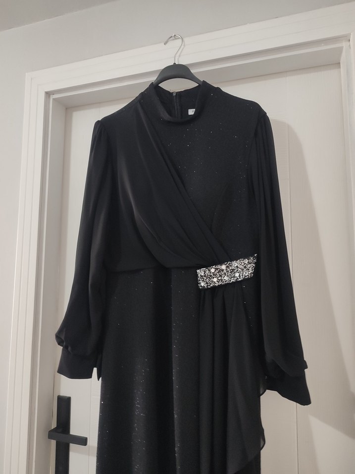 Sitare marka Uzun Siyah Drapeli Gece Elbisesi - Görsel 2