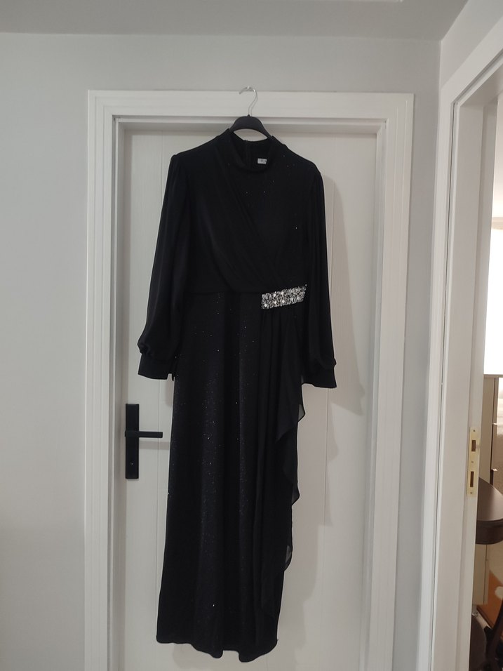 Sitare marka Uzun Siyah Drapeli Gece Elbisesi - Görsel 3