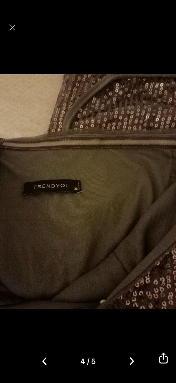 Drapeli Uzun Gri Yılan Desenli Abiye Elbise - Görsel 3