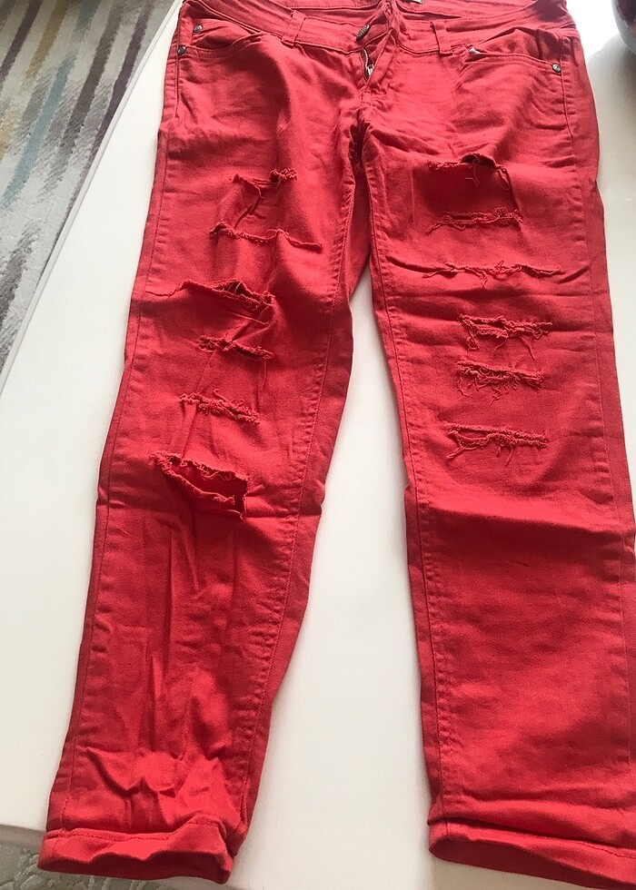 Yırtık kot - Görsel 2