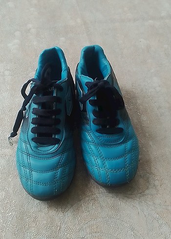 Diğer Mavi Erkek Futbol Ayakkabısı
