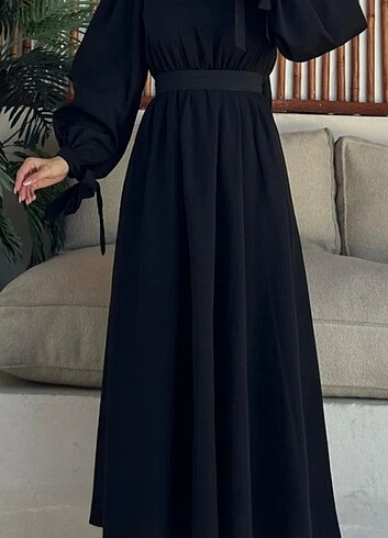 Siyah elbise 