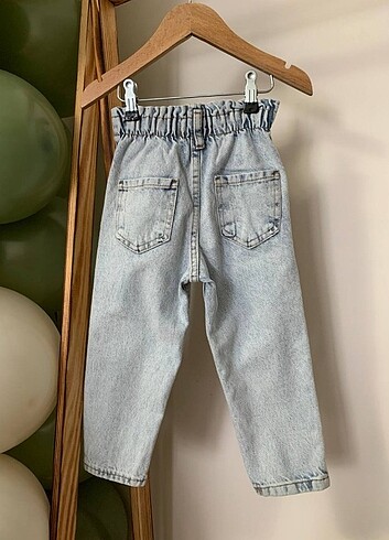 Zara ZARA AYICIKLI JEAN 