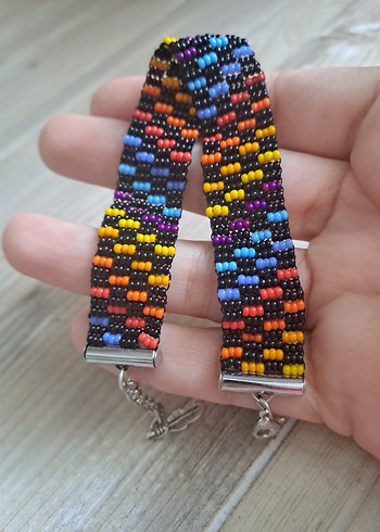 Renkli Boncuklu Bohem Bileklik