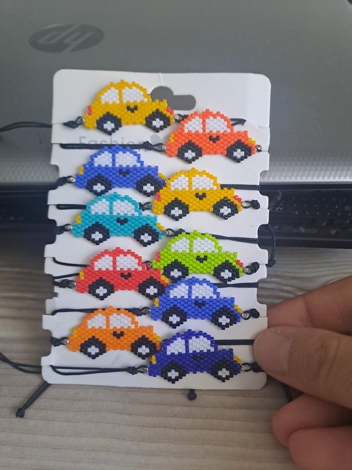 Renkli Boncuklu Oyuncak Araba Bileklik - Görsel 2