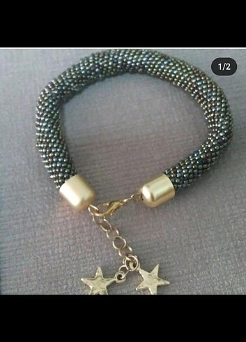 kum boncuklu bileklik
