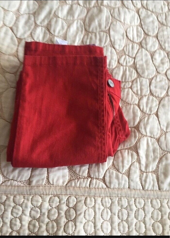 Kırmızı pntalon - Görsel 4