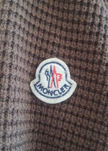 xl Beden Moncler