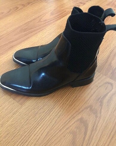 Zara bot