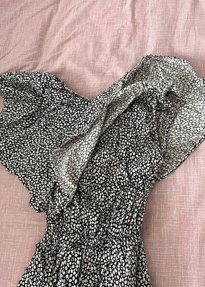 Çiçekli elbise - Görsel 3