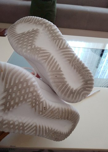 adidas spor ayakkabı erkek kız giyebilir