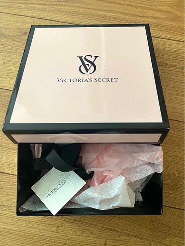 Beden Victorias Secret vücut spreyi