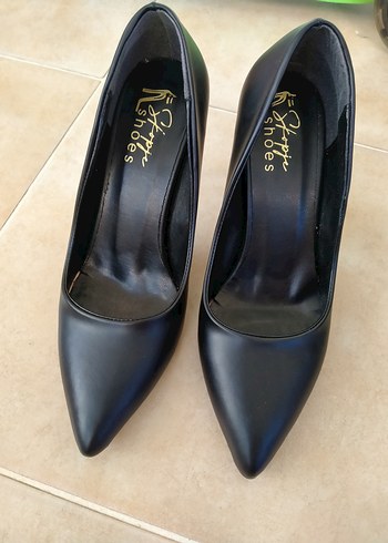 Siyah Modern Klasik Stiletto Topuklu Kadın Ayakkabı - Görsel 2