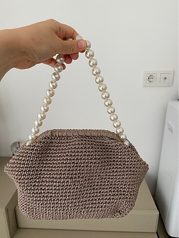 Zara İnci detay çanta