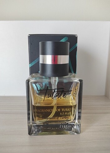 Tutaste Valentino uomo intense