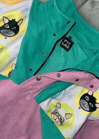 Düğmeli, Baskılı Pastel Renkli Kedi Kıyafeti - Görsel 5