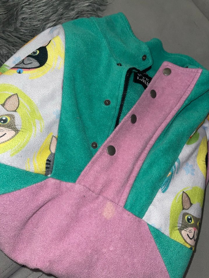 Düğmeli, Baskılı Pastel Renkli Kedi Kıyafeti - Görsel 4