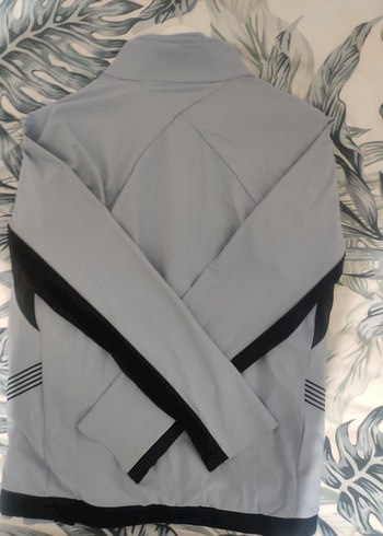 Erkek Gri Spor Mont Fermuarlı Yaka - Görsel 3